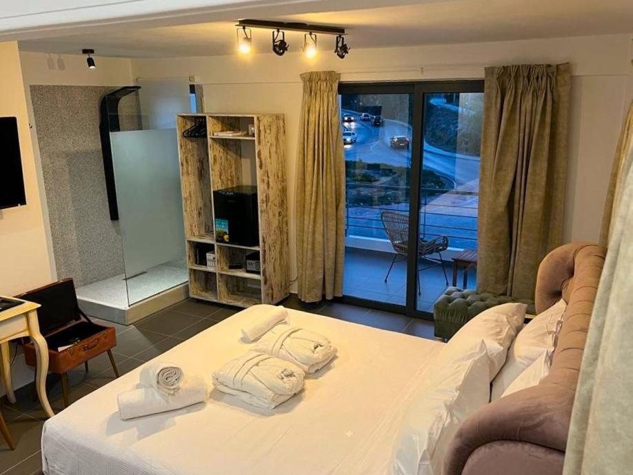 Airport Luxury Stay Artemida  Zewnętrze zdjęcie