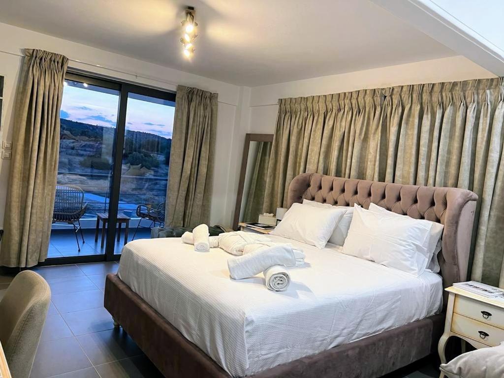 Airport Luxury Stay Artemida  Zewnętrze zdjęcie