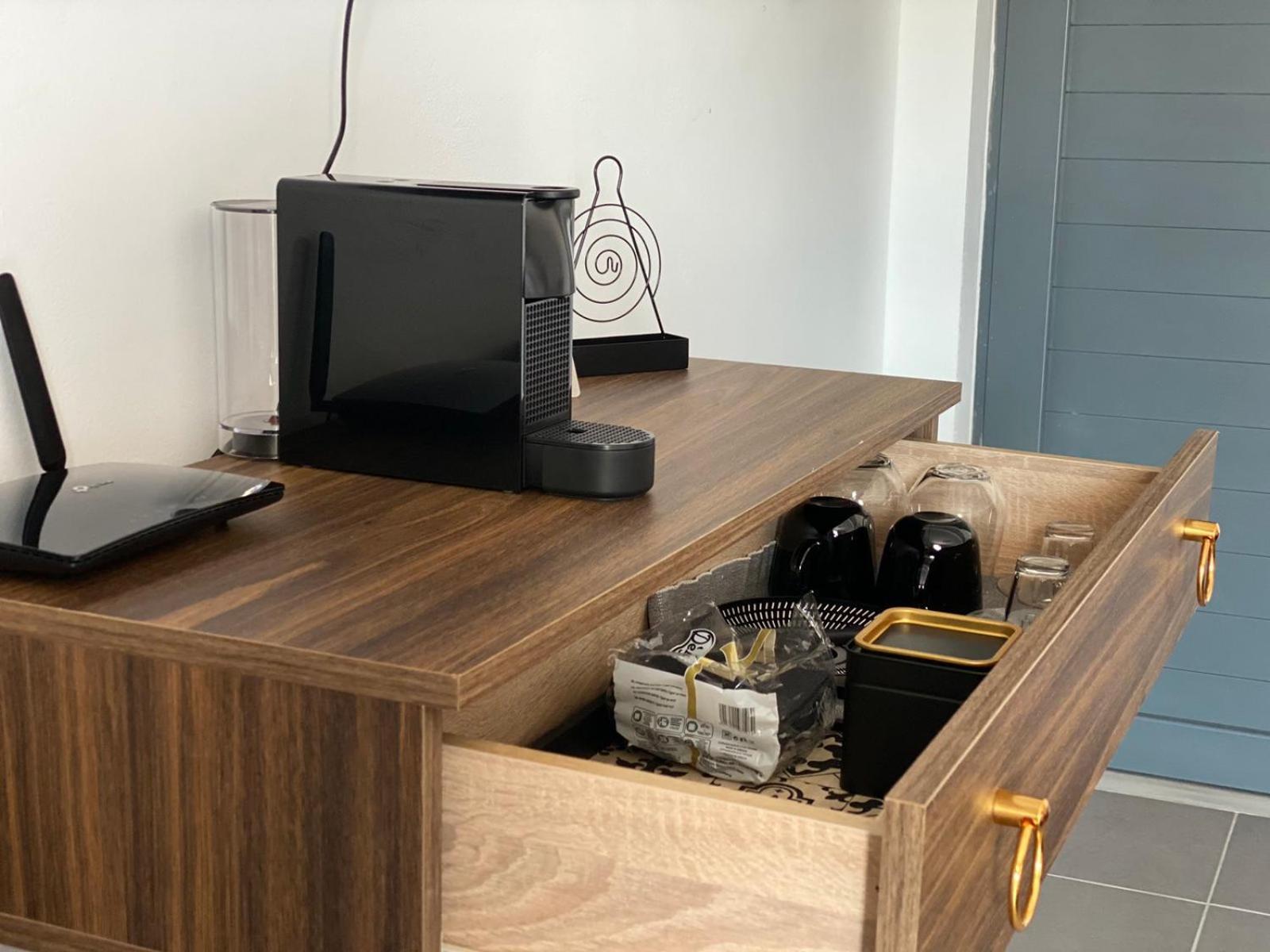 Airport Luxury Stay Artemida  Zewnętrze zdjęcie